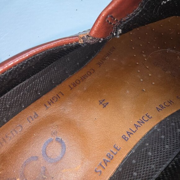 MENS ECCO HELSINKI SLIP ON LOAFER, COGNAC COLOR , EURO SIZE 44, US SIZE 10 - Picture 4 of 9